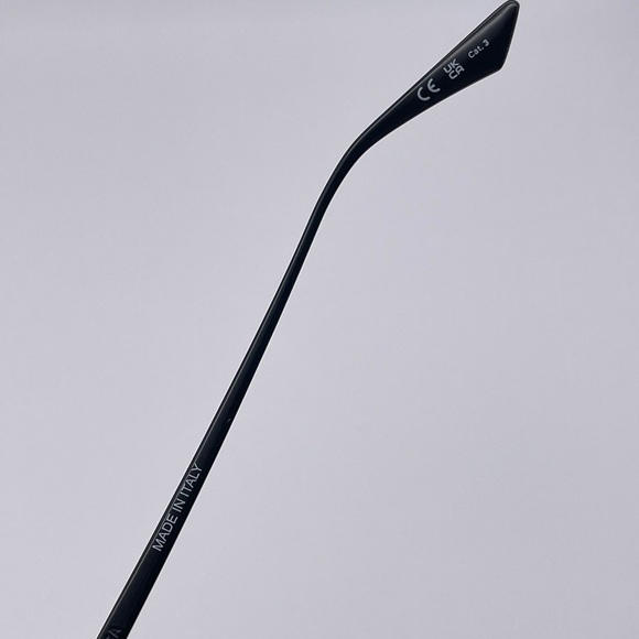 BALENCIAGA BB0192S 001 Black/Grey Unisex Sunglasses only worn twice! - Picture 3 of 10